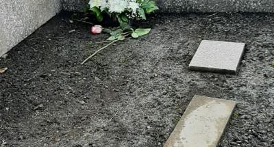 ادای احترام سفیر و اعضای نمایندگی جمهوری اسلامی ایران در گرجستان به معمار پیوندهای تاریخی دو کشور